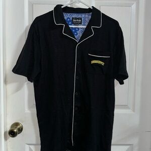 NWOT Dogg Supply by Snoop Dogg Size Medium